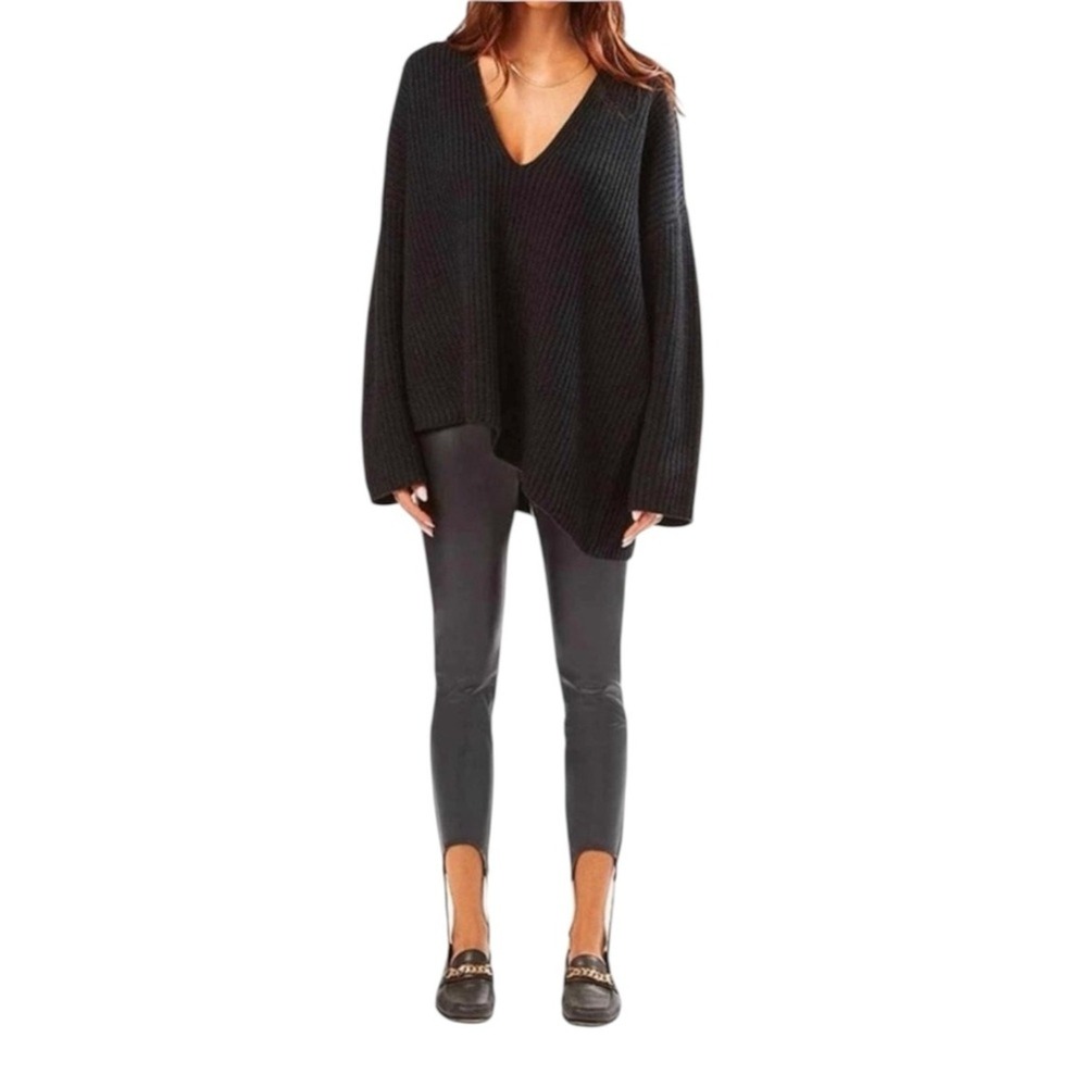 WeWoreWhat Black Vegan Leather Stirrup Leggings Sleek Form-Fitting Design Size S - Picture 4 of 8